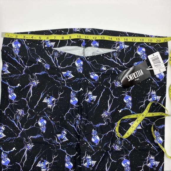 Torrid Women’s Disney Villains Lightning Bike Short Size 1X 2X 3X 4X - Picture 12 of 12